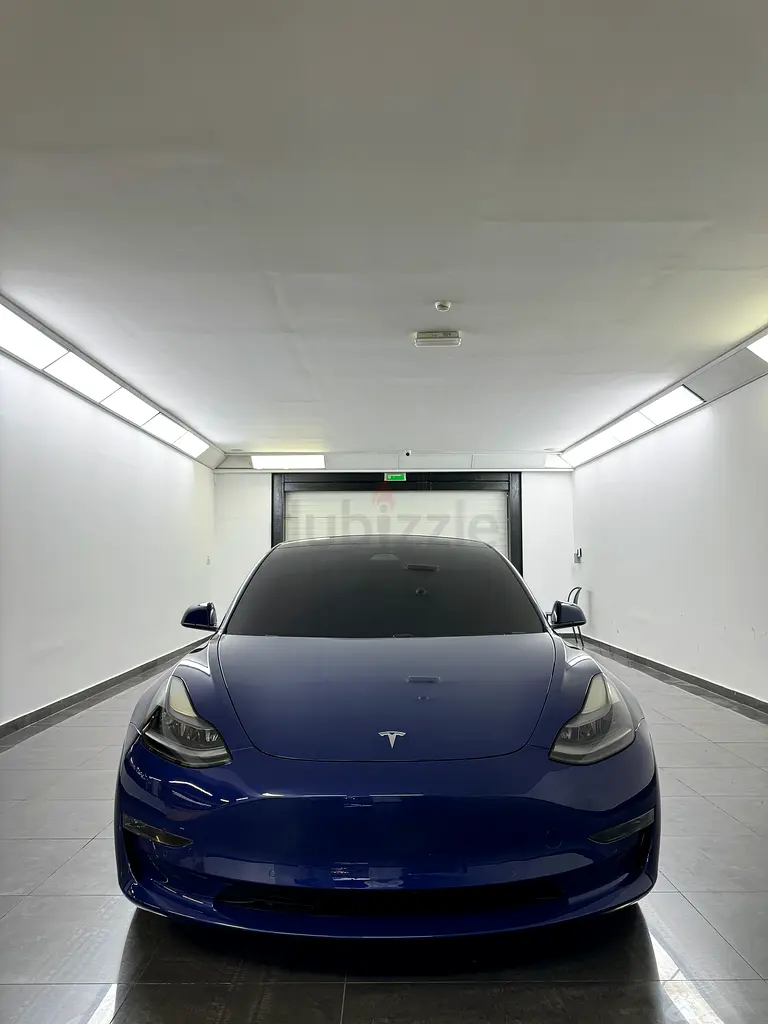 Tesla model 3