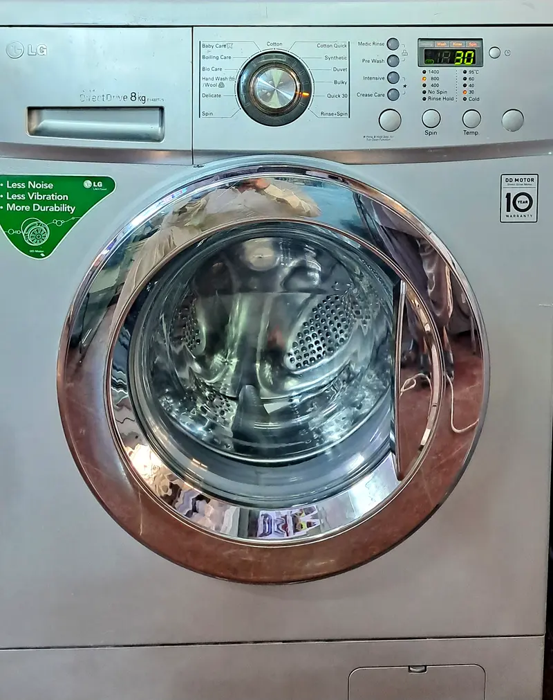 LG washing Machine 8Kg direct Drive