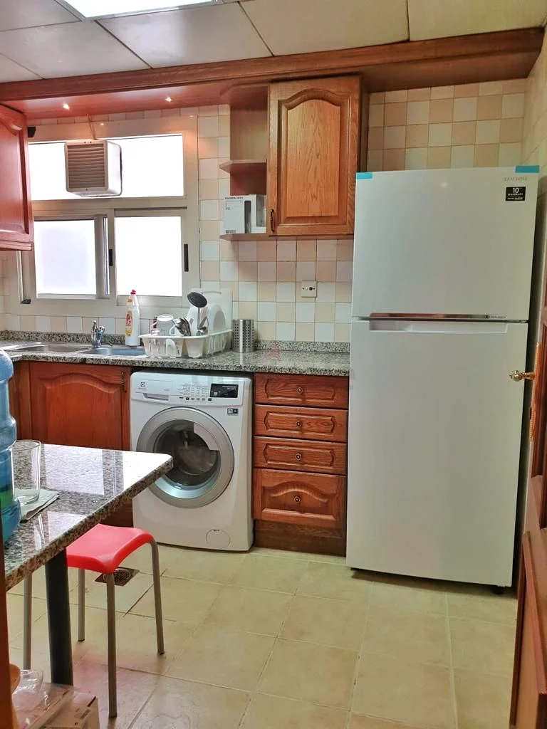 Apartment Furnished room available near deira city centre metro