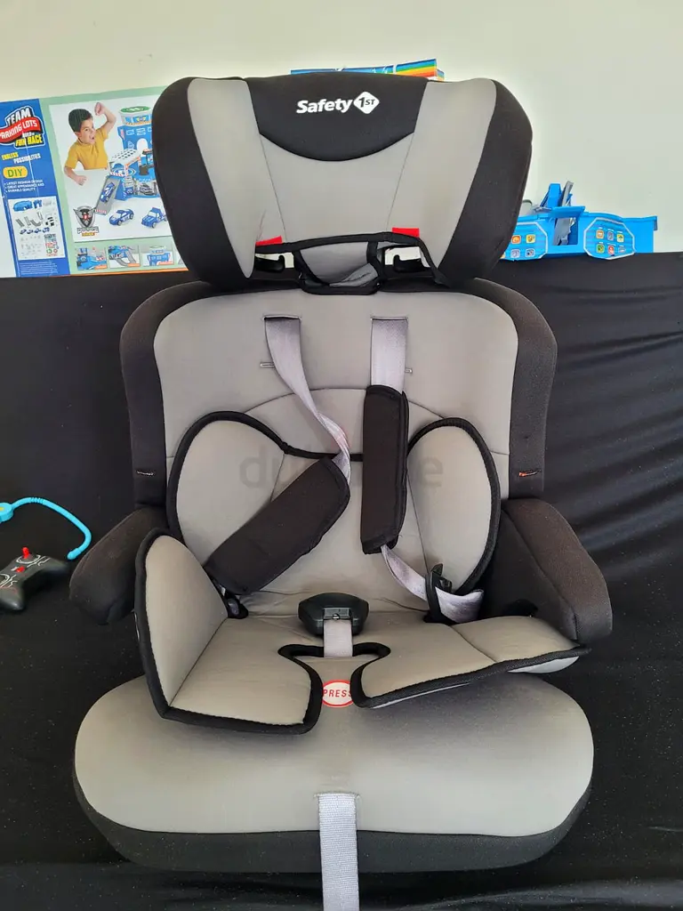 Baby car seat