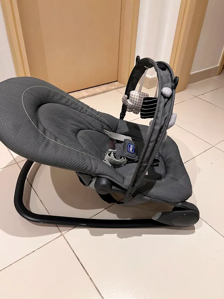 Chicco Hoopla Baby Bouncer