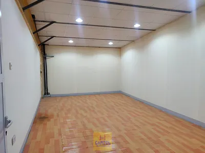 Small Storage Warehouse Available For Rent @ 12,250 Pa (bk)