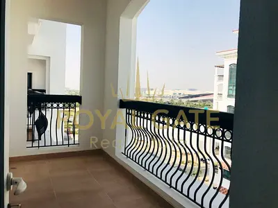 Luxury Apartment Great Facilities Vibrant Community