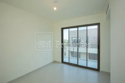 Vacant | Corner Unit | Premium Location