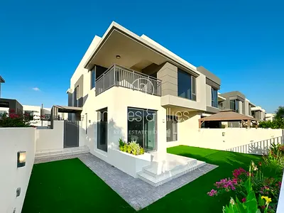 Community View |5 Br Villa In Maple | Dubai Hills