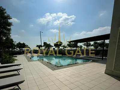 Corner Unit | Vacant | Spacious Apartment