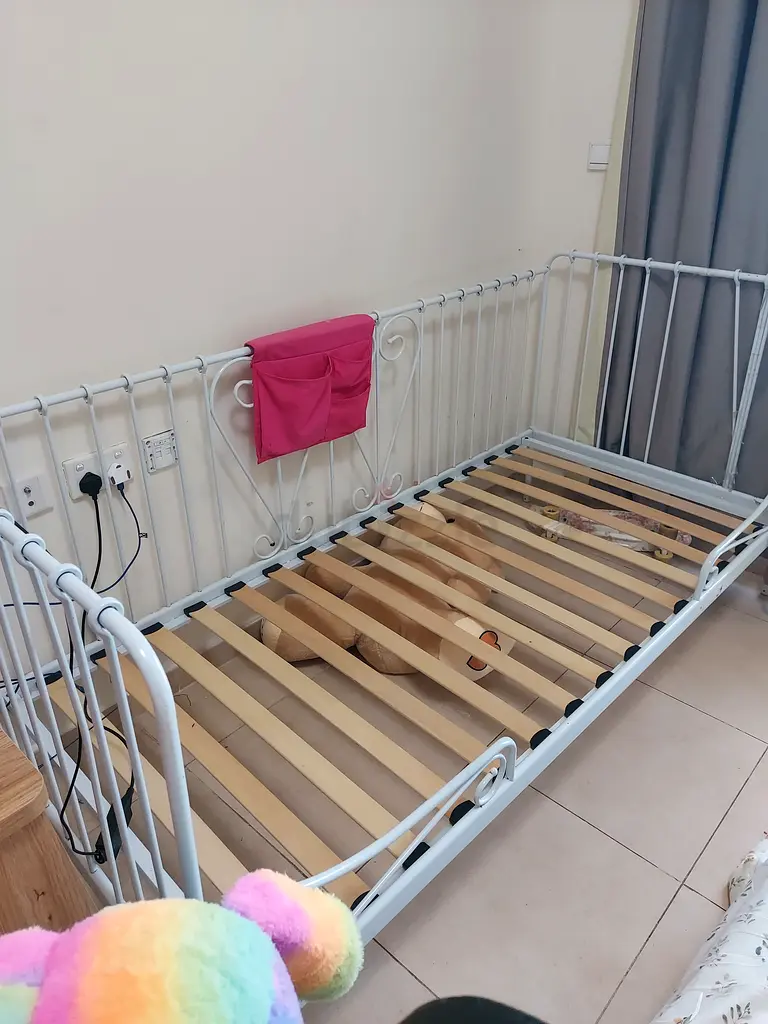 Bed frame