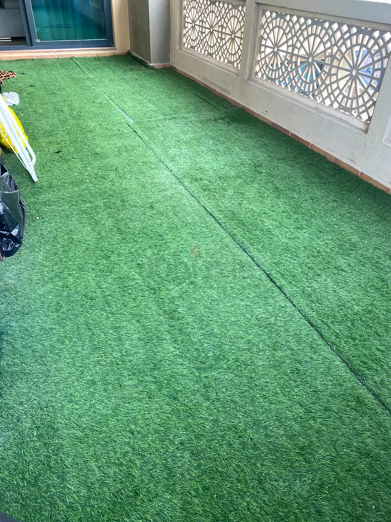 Artificial grass available for easy fixing