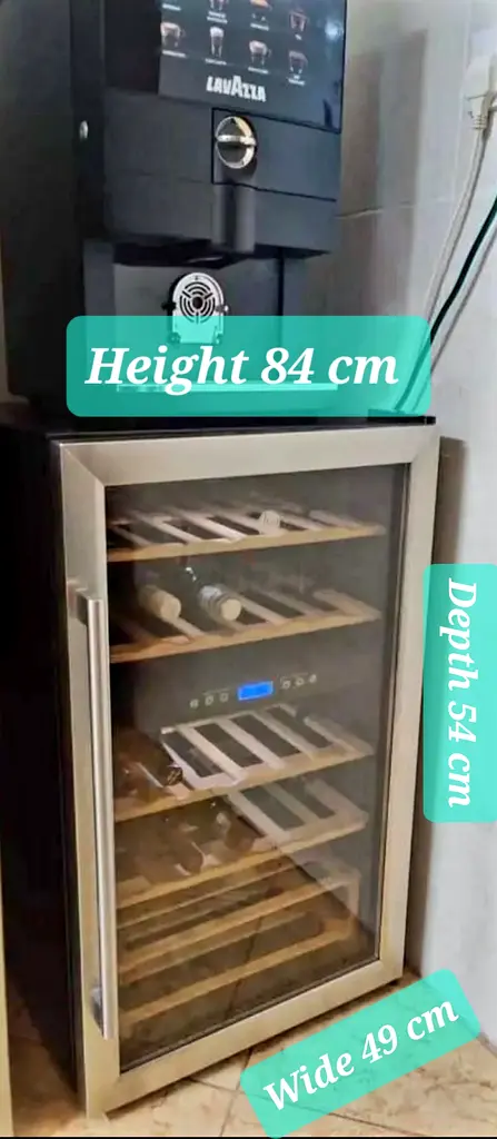 Hoover 40 bottles dual zone temperature Wine Fridge