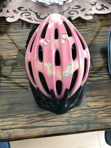 Girl helmet