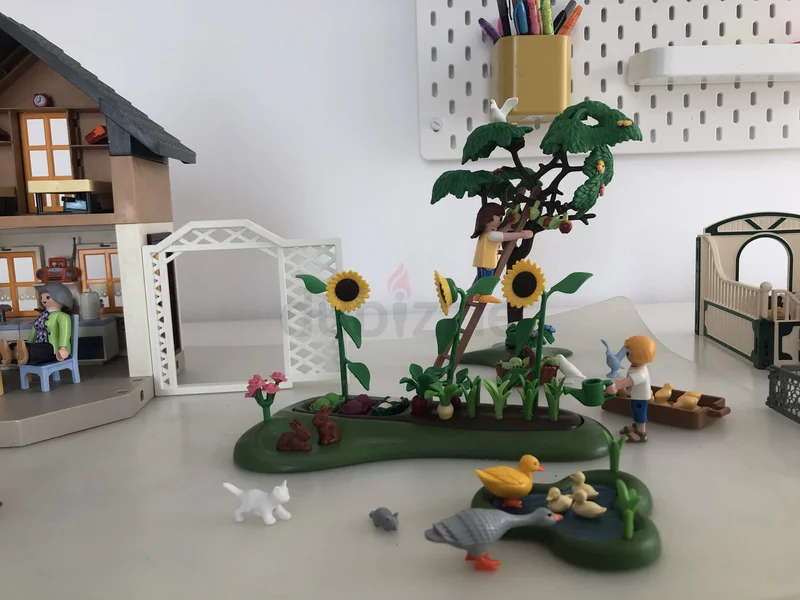 PLAYMOBIL furnished farm house62863823567233114