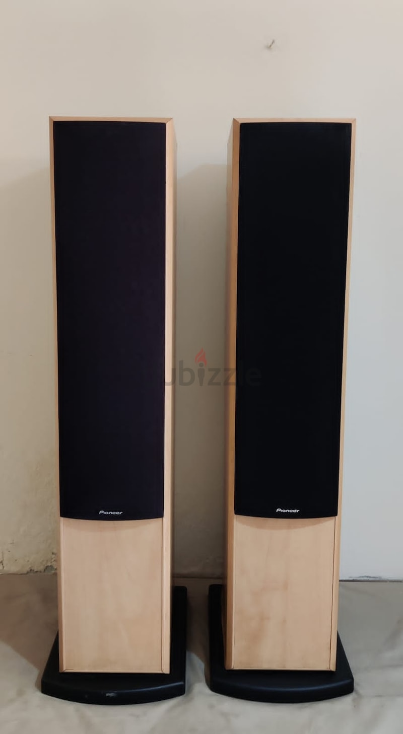 Pioneer sales tower speakers