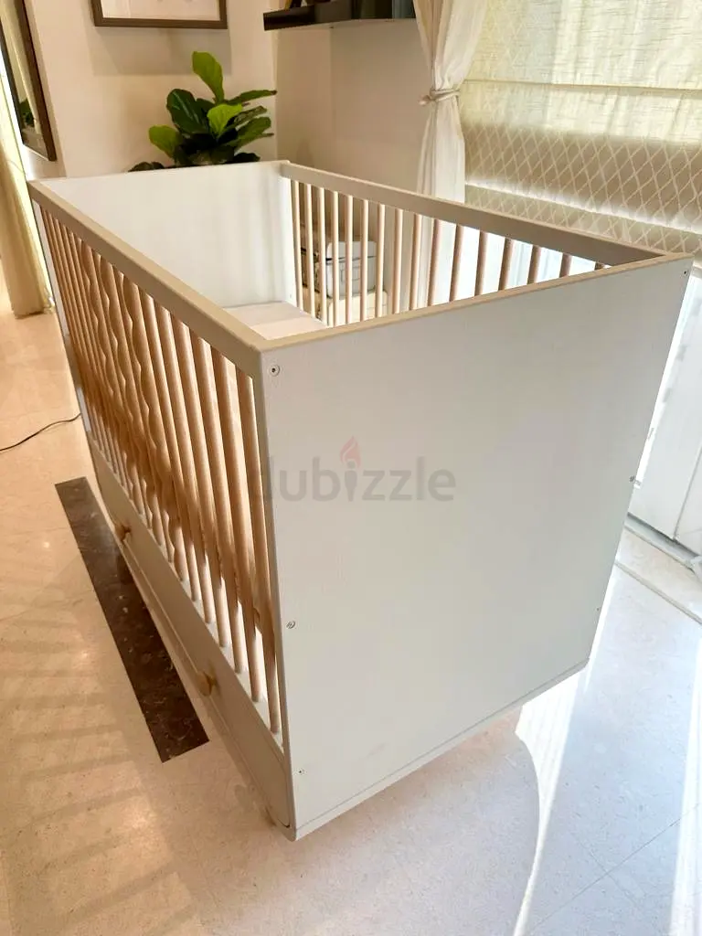 IKEA MYLLRA Baby Cot with drawer
