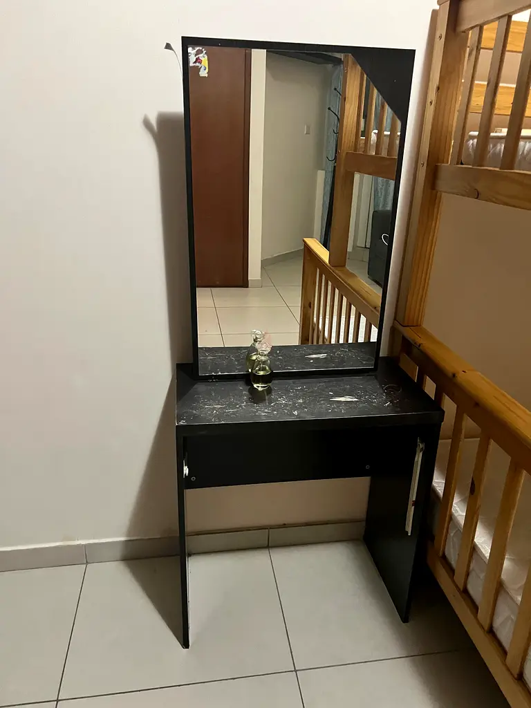 Dressing table for sale