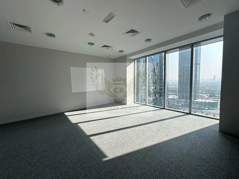 Fitted With Partition | Lake View | 6 Parkings
