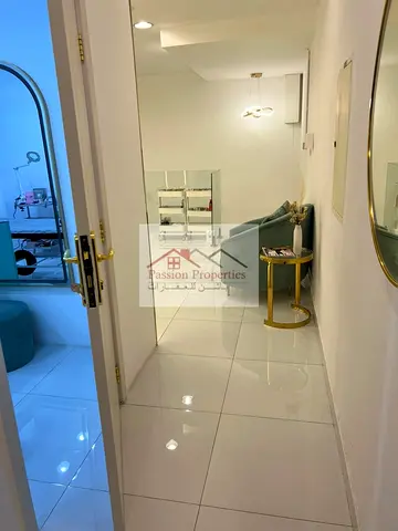 Perfect Location !! Ladies Salon For Rent In Jumeirah