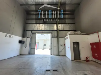 Warehouse: 2,400 Sq Ft For Rent In Dip 1