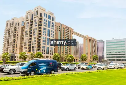 Luxury 5 * Hotel In Deira Dubai For Sale 500m