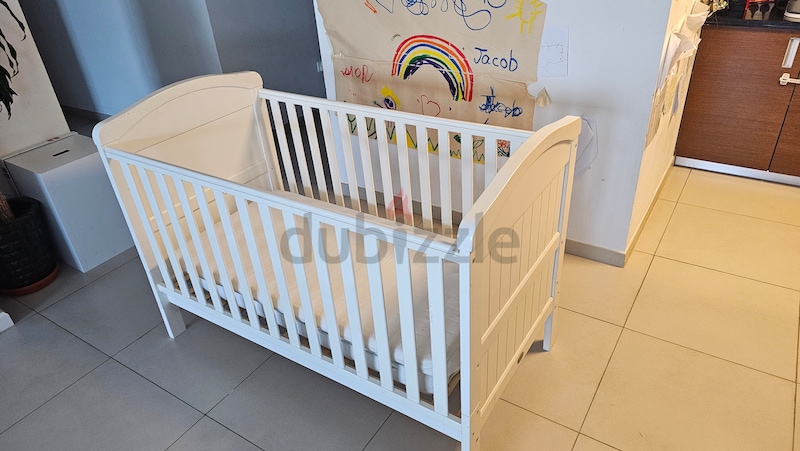 Baby Weavers Cot Bed. dubizzle