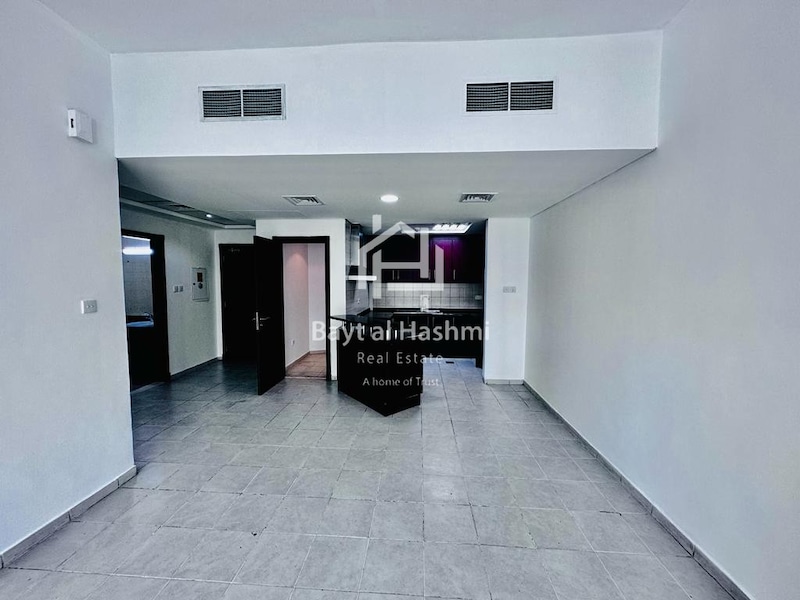 Apartment: Investment Deal! Spacious 1BHK availble for sale near to ...