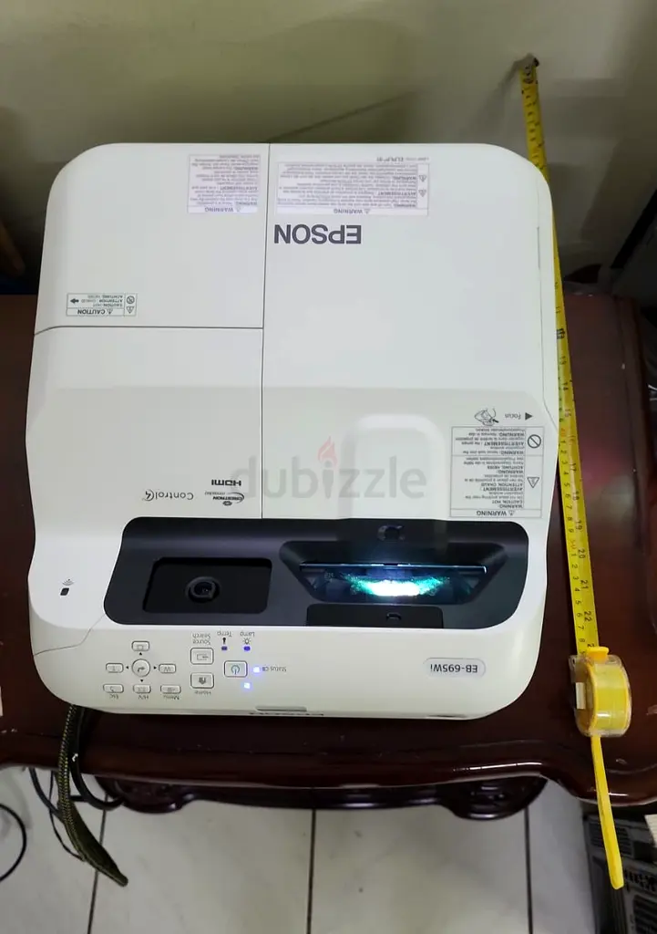 EPSON Ultra Short Distance Projector Brand New Clearance Sale