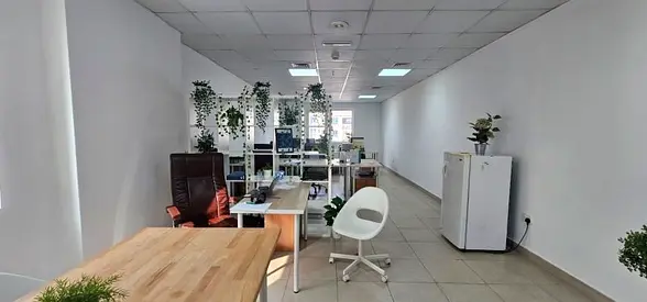 Rented Office | Prime Location | Well Maintained
