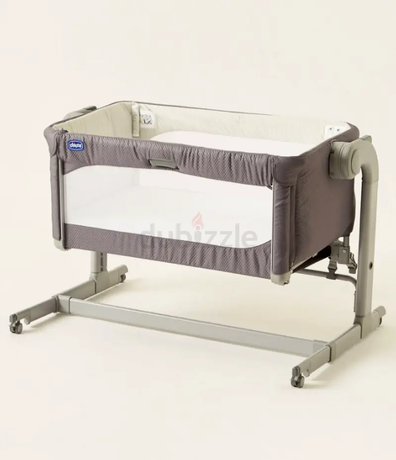 Baby Crib (Chicco)