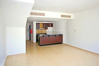 Vacant | Garden | Great Location | Inquire Now