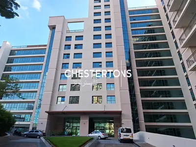 Spacious, Marina Golf Course View, Vacant