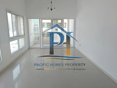 Near To Pond Parkopen View 2b Aptartmint With 3bath With Gym Pool Parking With All Facili