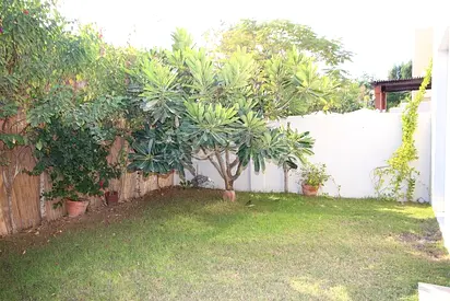 Closed Kitchen | Vacant | Backyard Garden