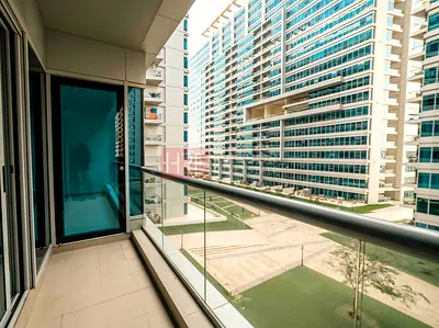 Vacant | Spacious Unit | Perfect Community