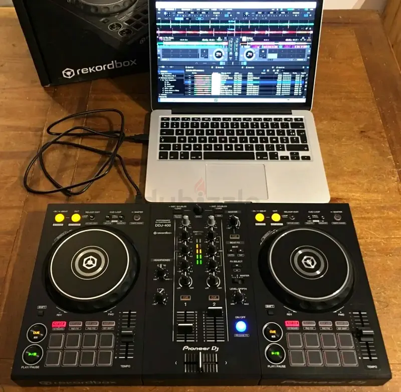 Dj controller ddj 400