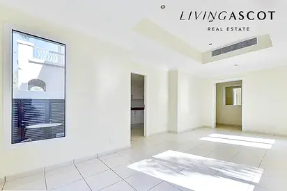 Nearby Lake | Back To Back | Negotiable