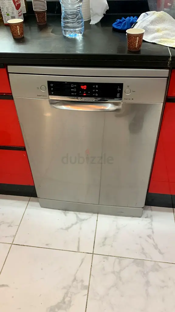 BOSCH Series 4 FreeStanding Dishwasher 60cm SMS4HMI26M