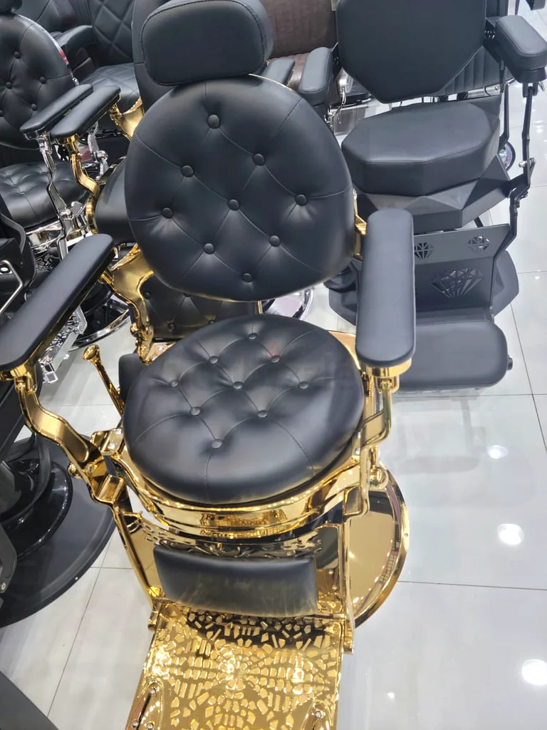 New salon chair available