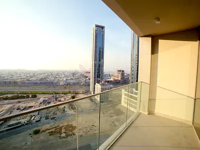 Huge Layout | Natural Lighting| Stunning View