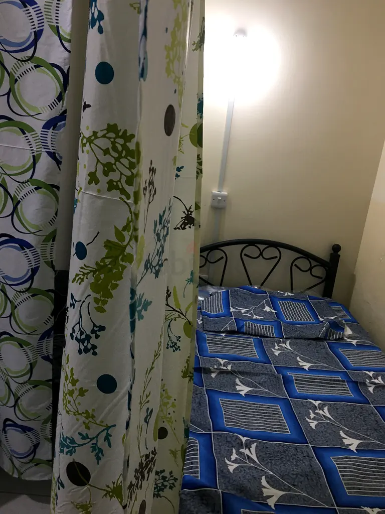 Apartment/Flat for Rent Bed space available for executive bachelors