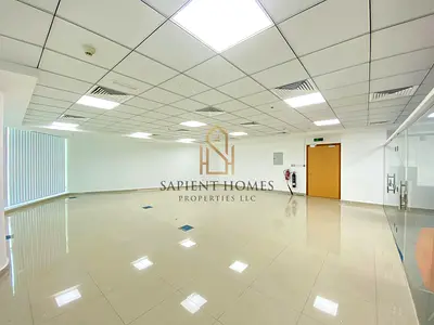 Rented ! Fully Fitted Office ! 02 Parkings ! Good Roi
