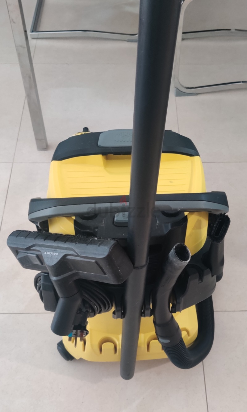 Karcher WD5 Vacuum Cleaner for Sale