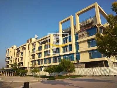 Retail Shop | Road Facing | Freehold | Off-plan