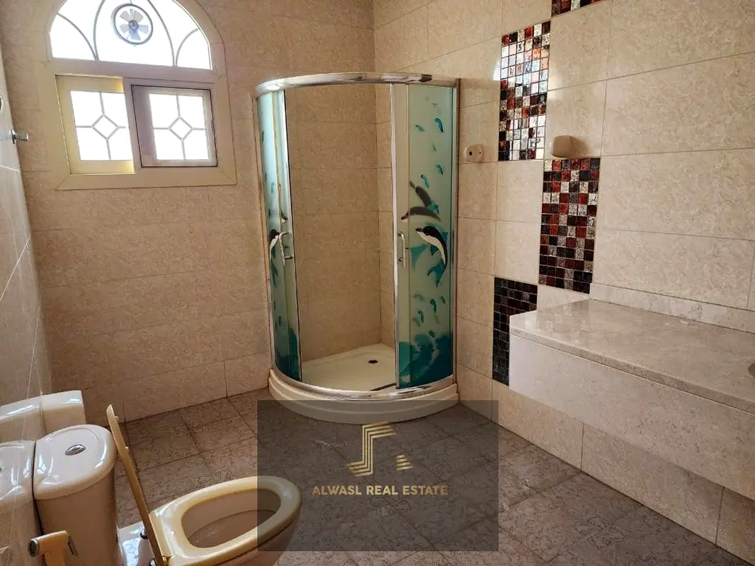 Villa/House Villa for sale in Wasit (Al Quoz) area Sharjah great