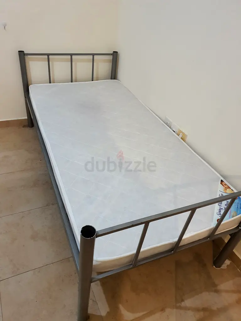 URGENT Bed very low price