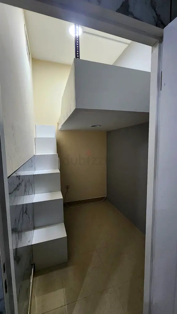 Apartment Partition Available Dubai