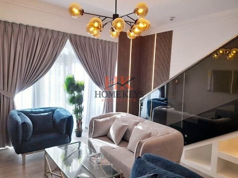 Hot Deal || Amazing Fully Furnished Super Luxury 3 Bhk Duplex Apartment || Chiller Free || Near Met