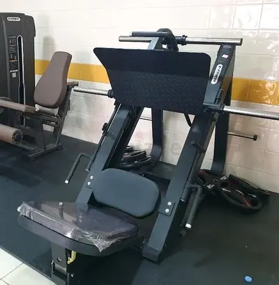 Linear Leg Press