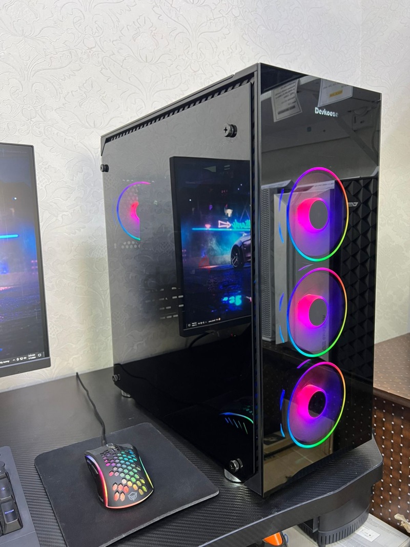 Deskooze Gaming Case With 4 RGB Fans (New Year Offer) | dubizzle