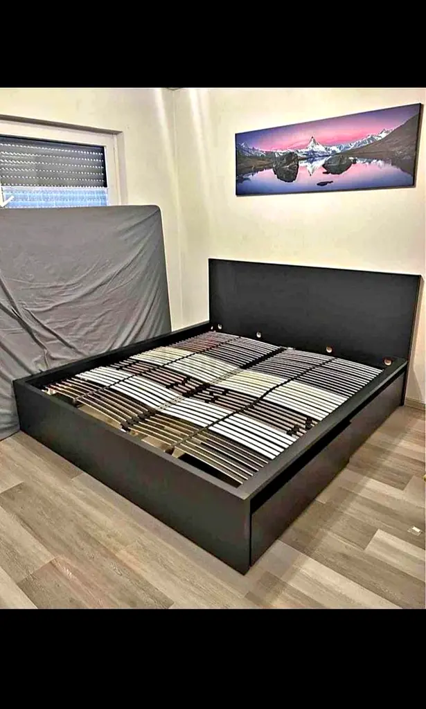 ikea king size bed sotarage with mettess