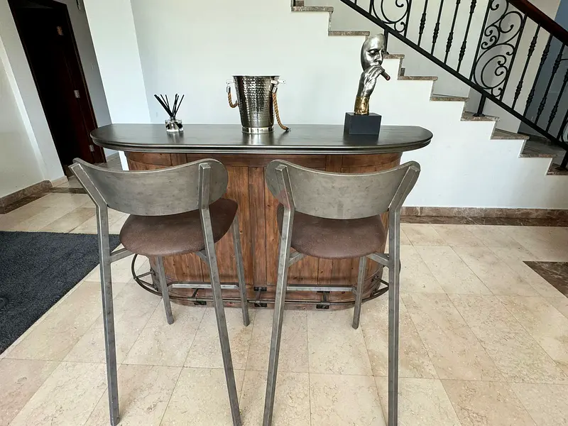 Pottery Barn Bar counter and chairs for sale