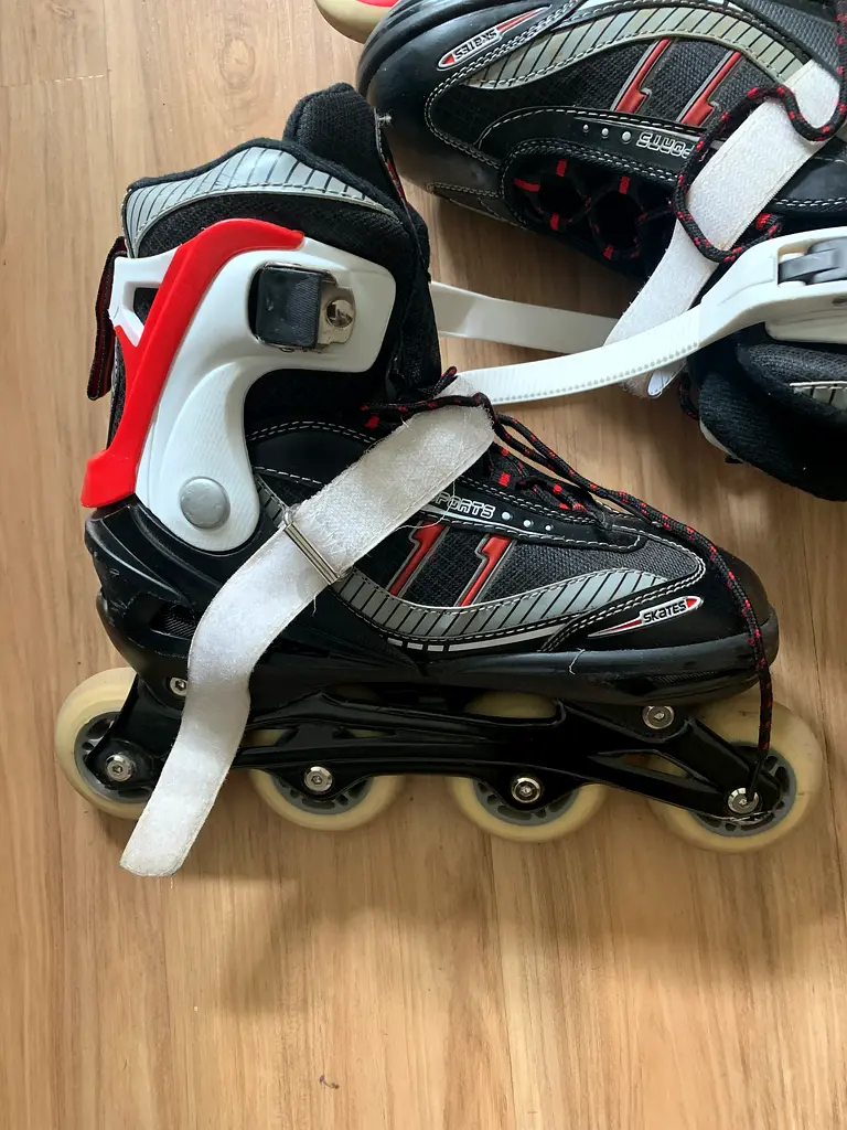 Rollerblades with protective gear